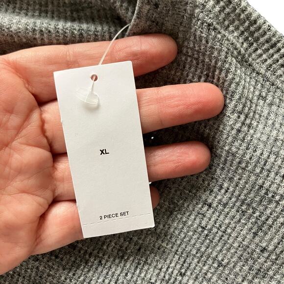 Old Navy Built-In Flex Gray Waffle Henley Long Sleeve Shirt Size XL - Picture 5 of 8